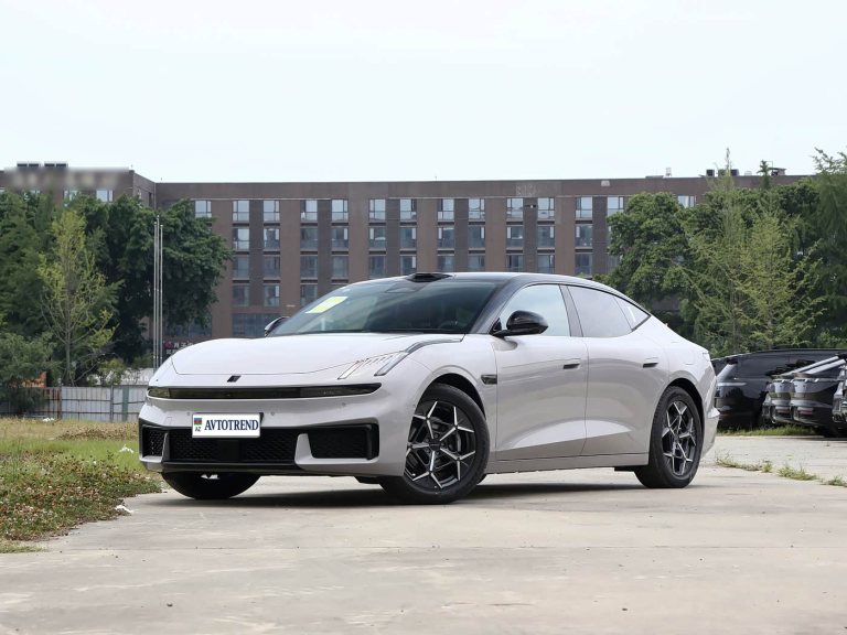 Lynk & Co 10