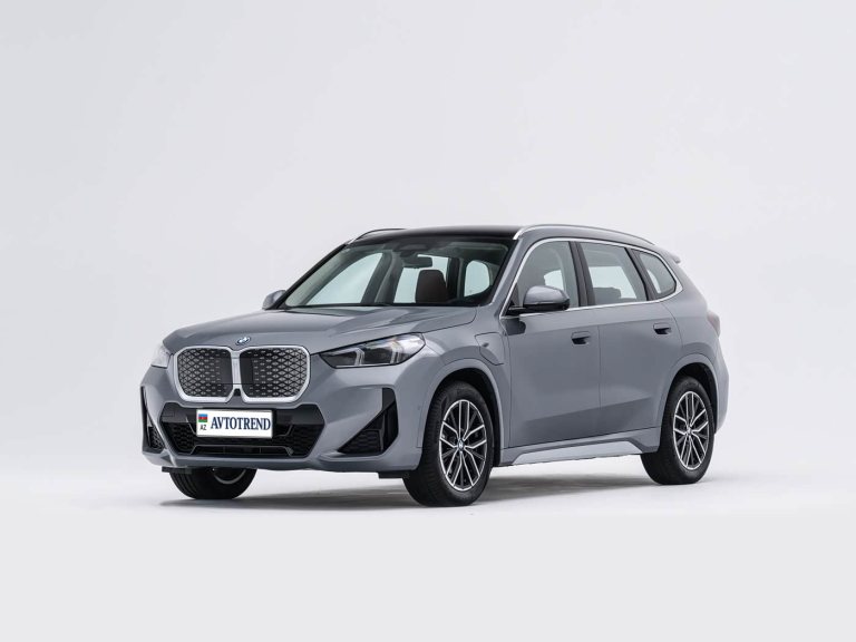 BMW iX1