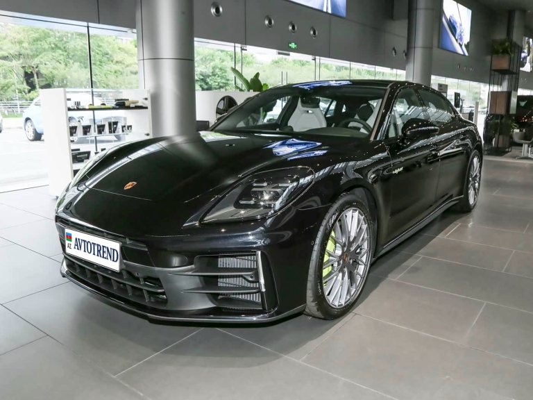 Porsche Panamera E-Hybrid