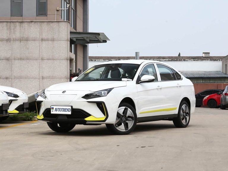 Dongfeng Fengshen E70